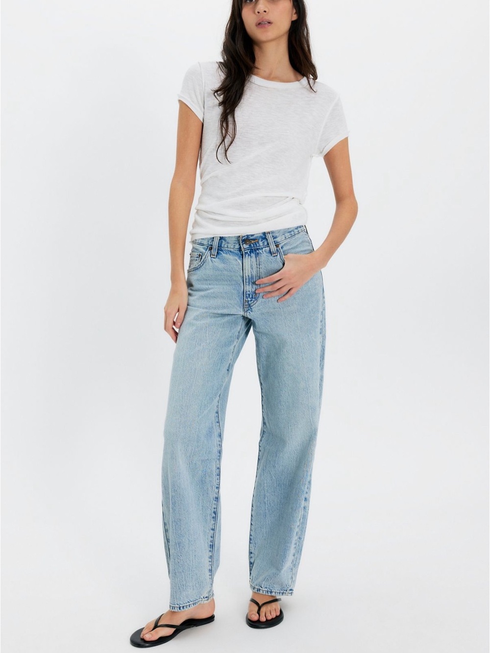 Levi’s Baggy Dad Jeans in Fan Flare (light wash)